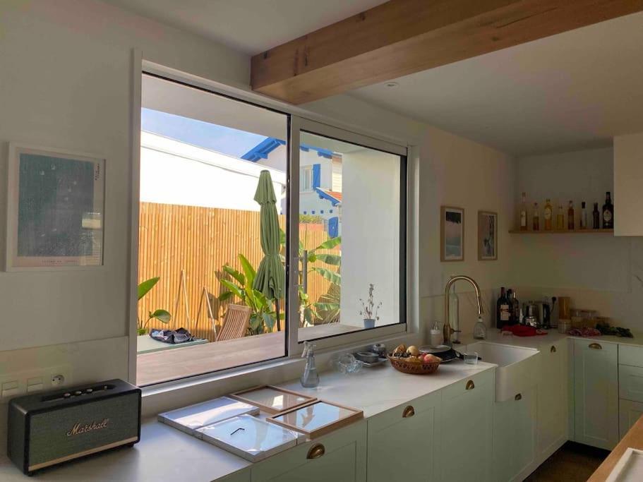Beautiful Beach House In Front Of The Ocean Biarritz Exteriér fotografie